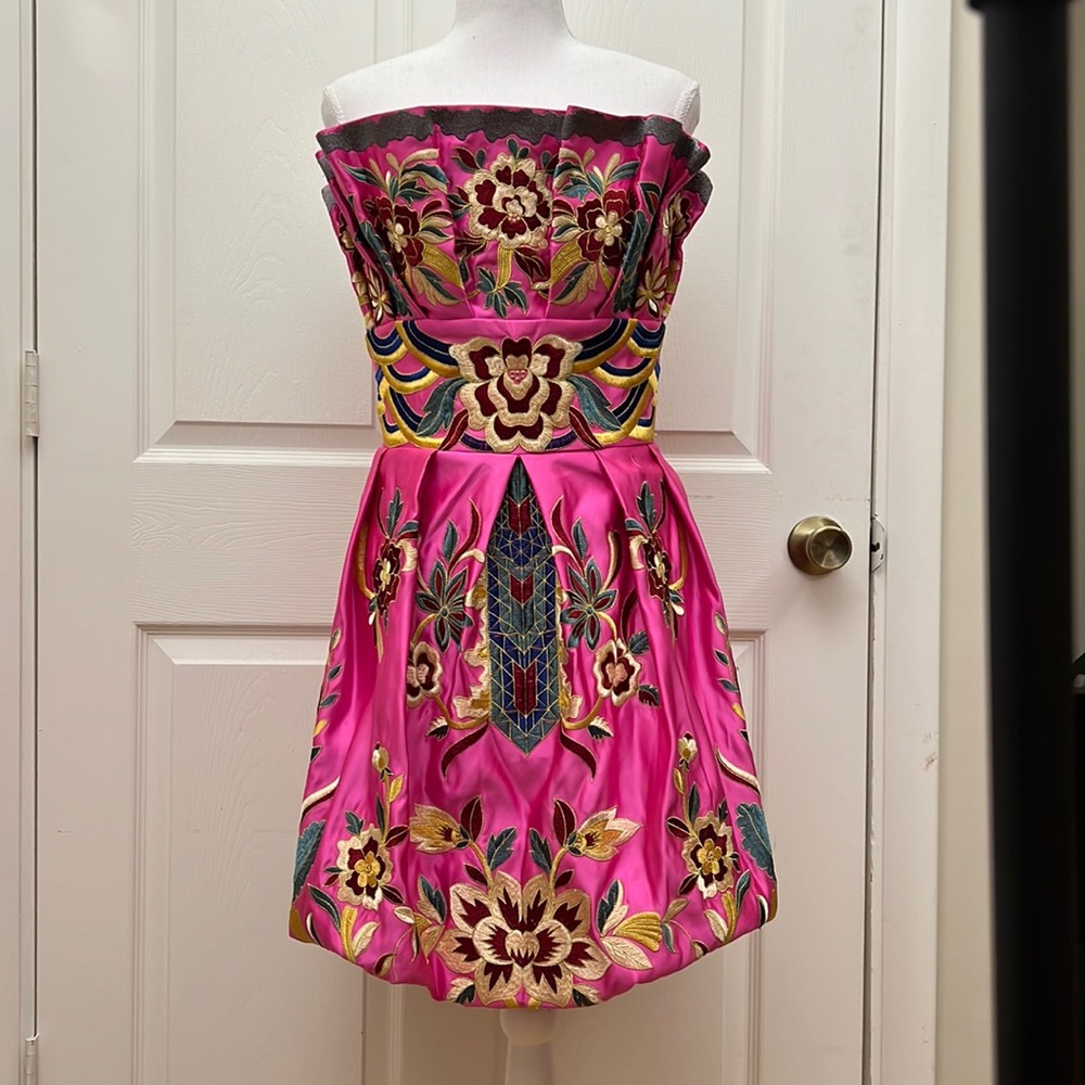 RARE!! Jovani Floral Embroided Strapless Short Formal Cocktail Dress Size 8